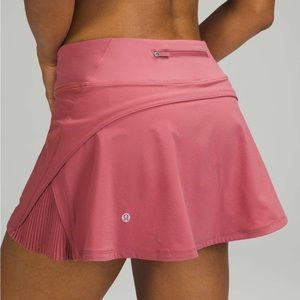 Lululemon Brier Rose Play Off The Pleats Skirt